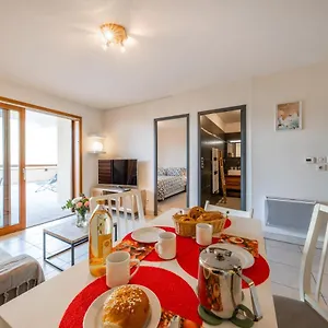 Le 32 Panoramique, Plein Soleil, Confort Appartement